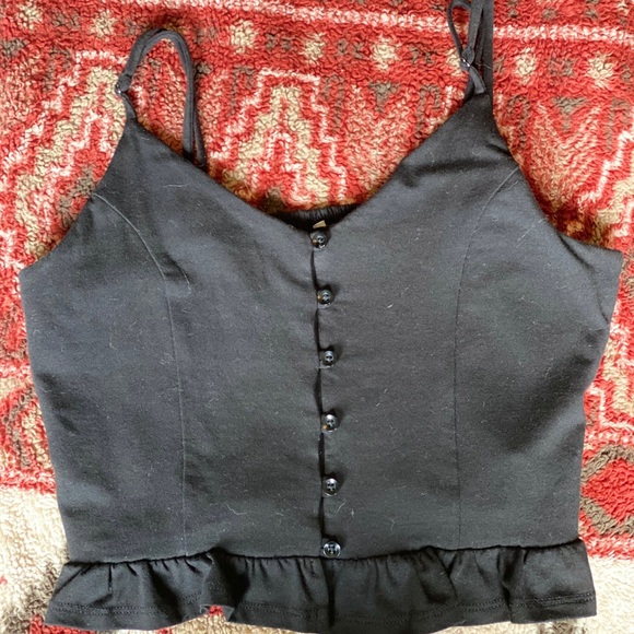 Button up, Cropped Tank - Picture 4 of 4